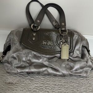 2009 Vintage Coach Poppy Large Satchel silver handbag